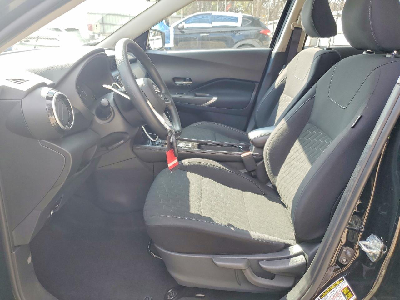 2022 NISSAN KICKS SV photo 19