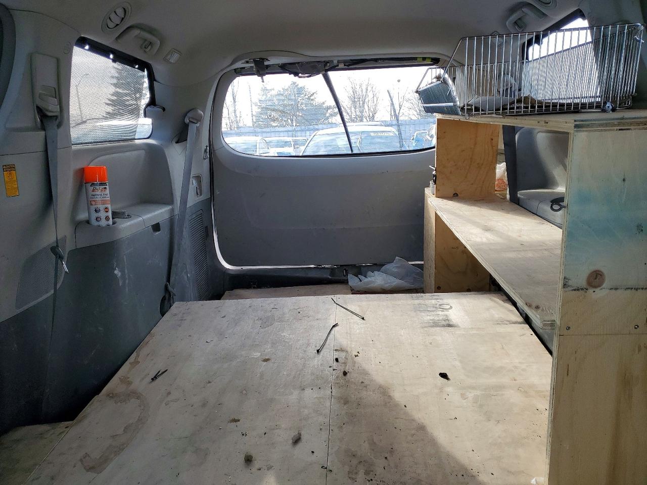 2014 TOYOTA SIENNA SE 8-PASSENGER photo 10