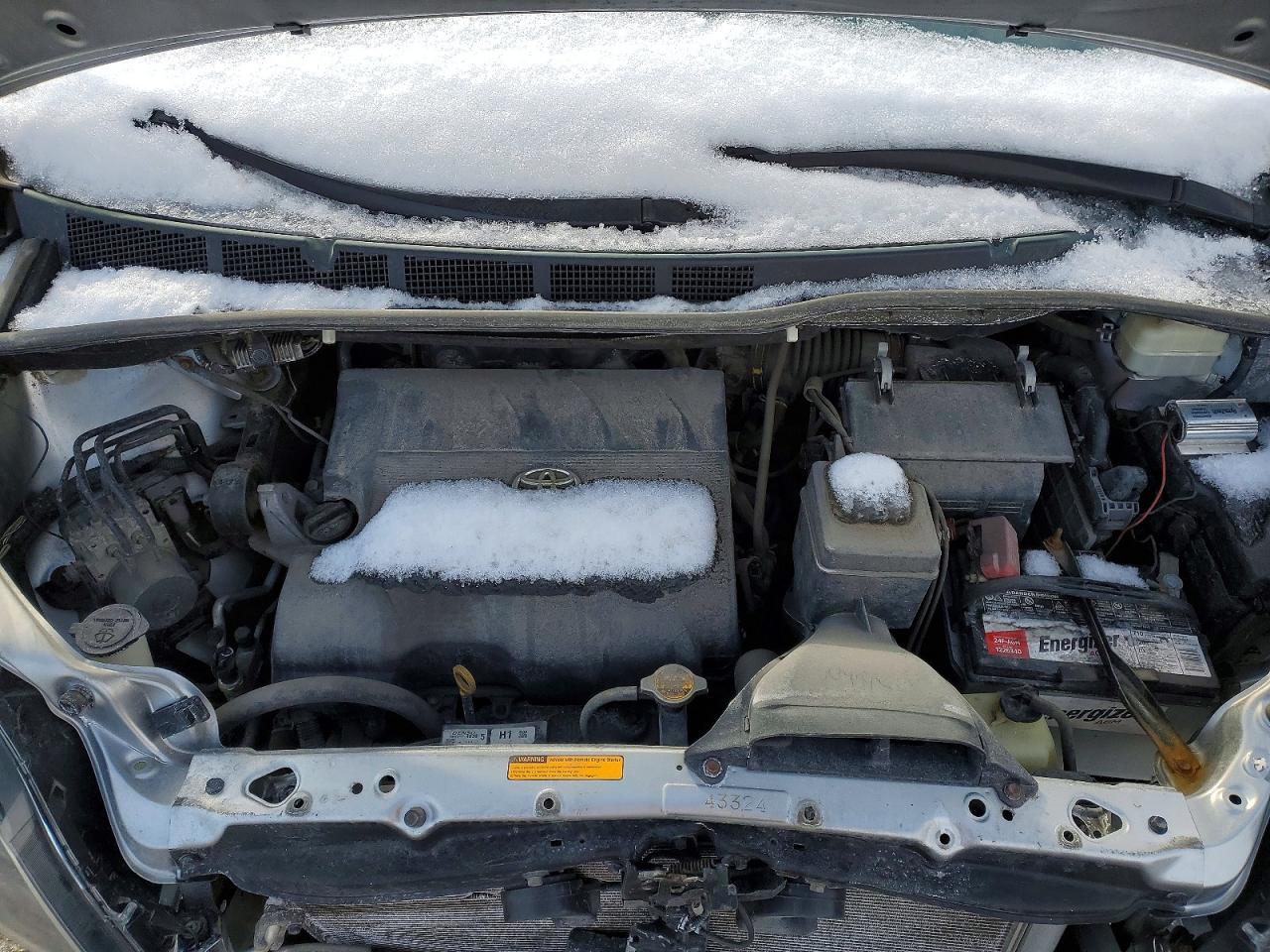 2014 TOYOTA SIENNA SE 8-PASSENGER photo 12