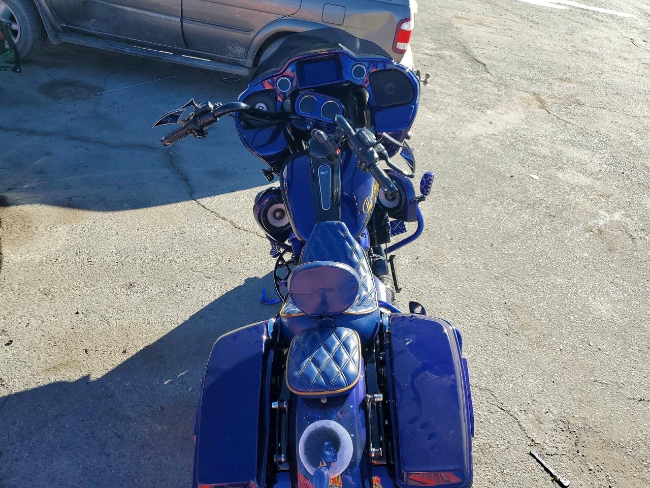 2020 HARLEY-DAVIDSON FLTRXS photo 11