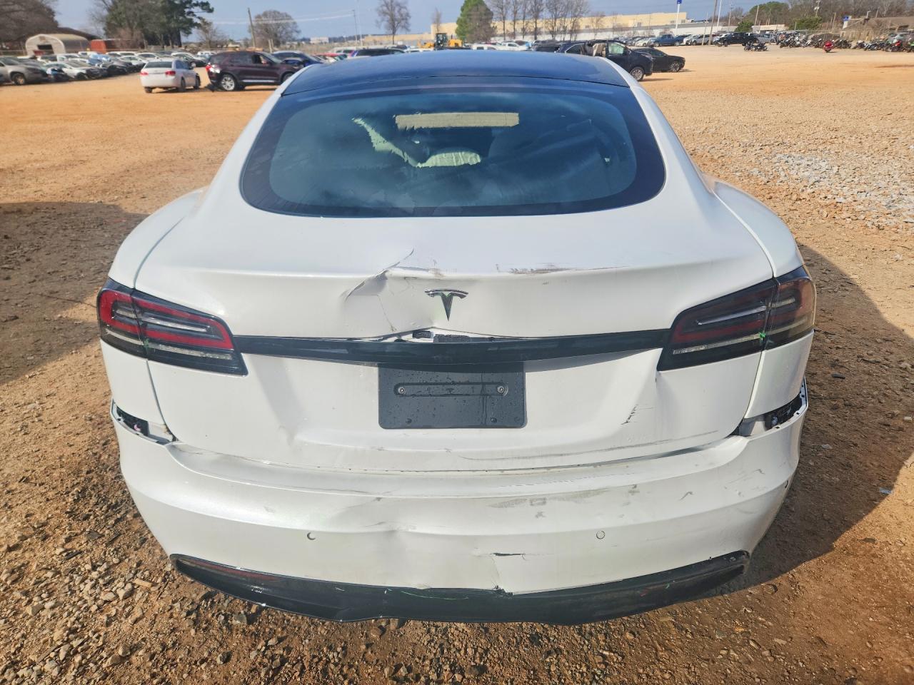 2022 TESLA MODEL S photo 11