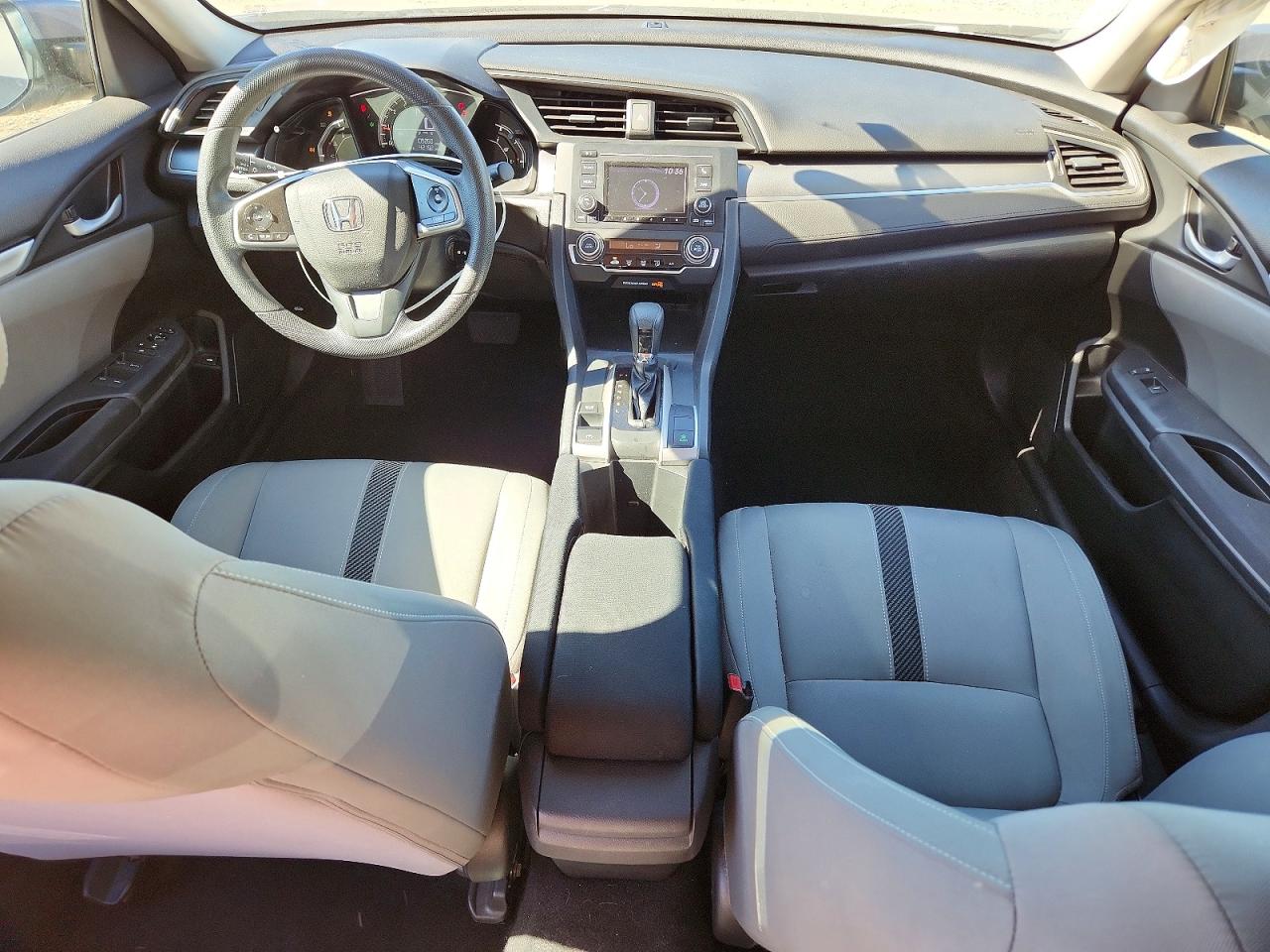 2017 HONDA CIVIC LX photo 22