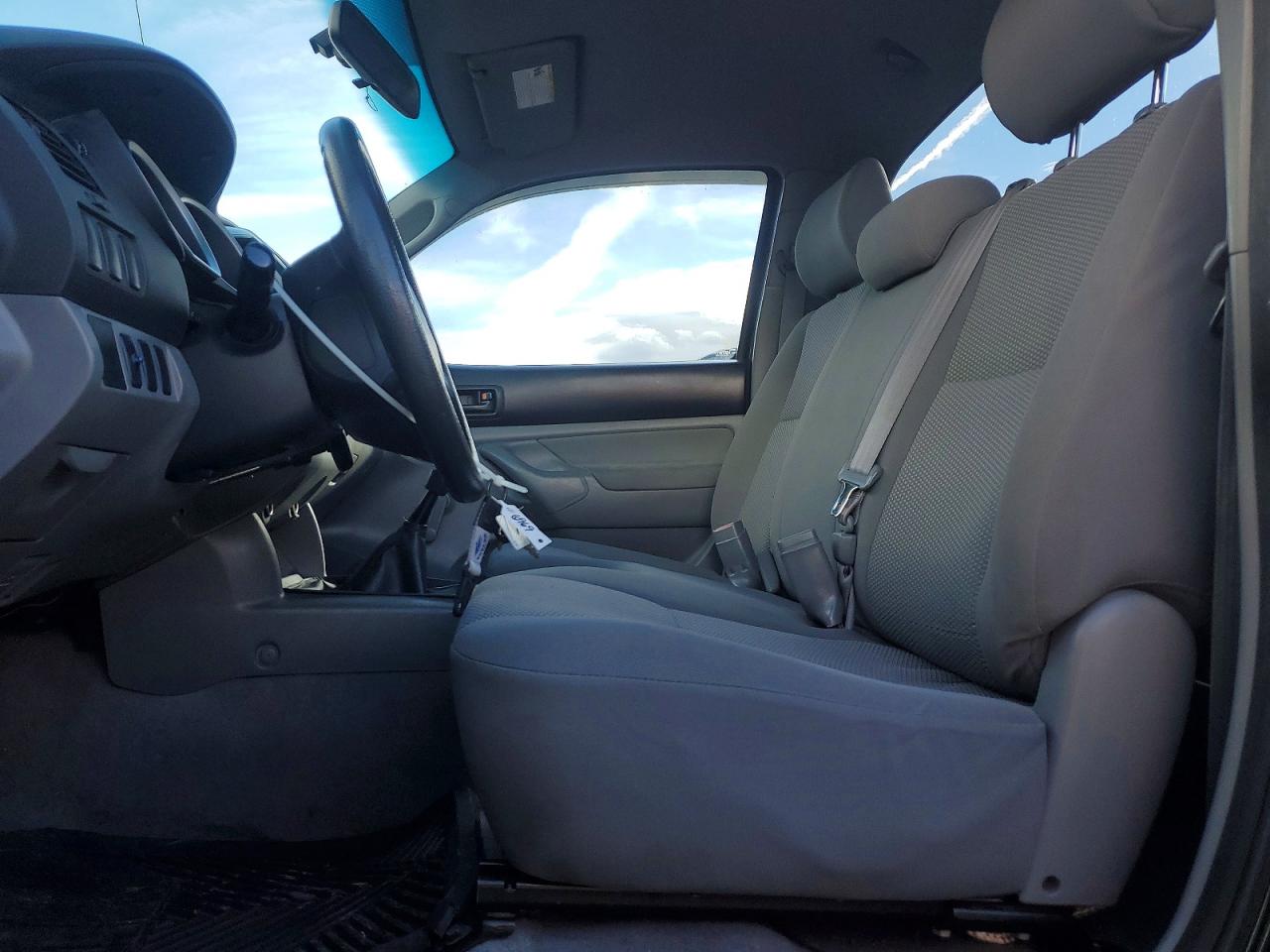 2008 TOYOTA TACOMA BASE photo 13
