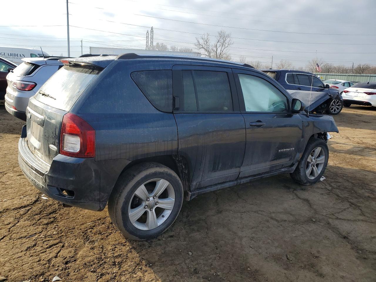 2014 JEEP COMPASS LATITUDE photo 3