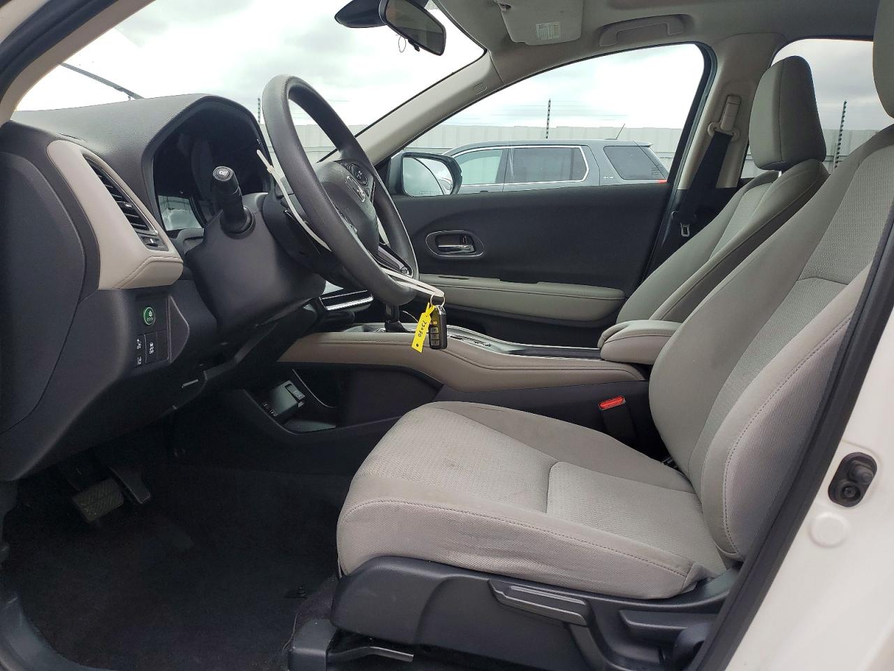 2021 HONDA HR-V EX photo 7