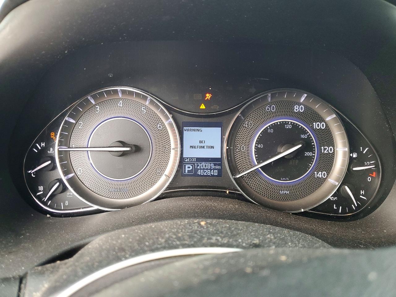 2017 INFINITI QX80 BASE photo 9
