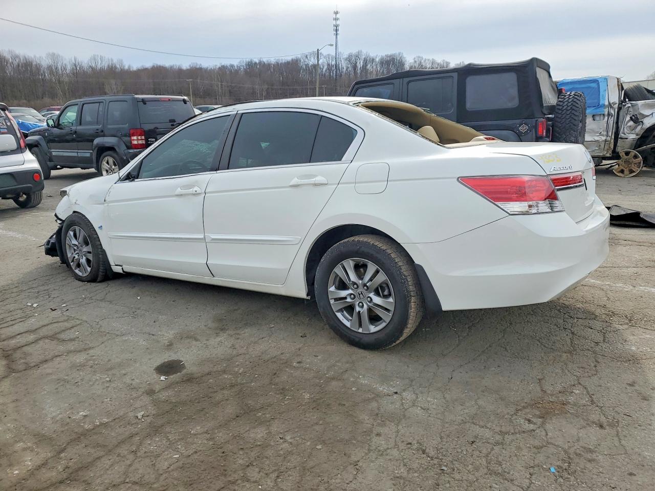 2011 HONDA ACCORD SE photo 2