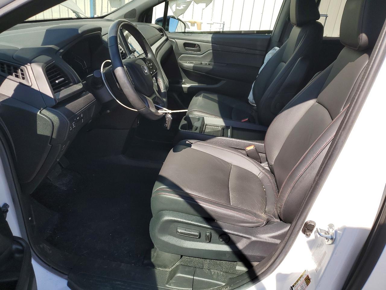 2023 HONDA ODYSSEY SPORT-L photo 19