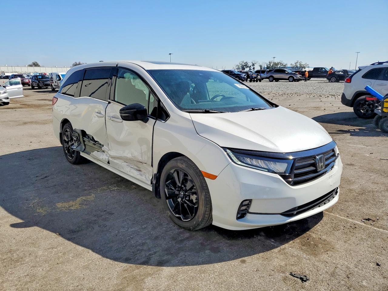 2023 HONDA ODYSSEY SPORT-L photo 10