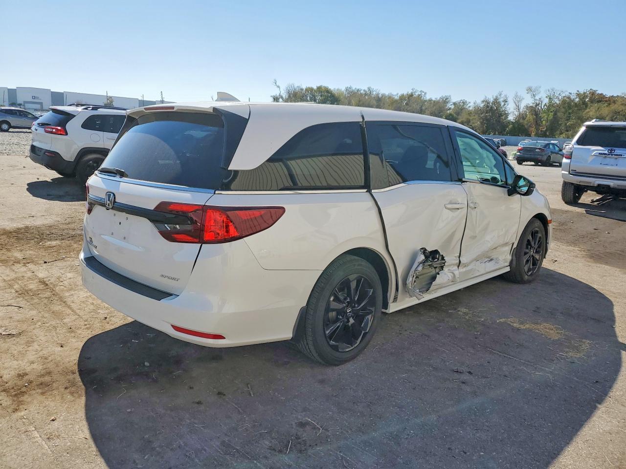 2023 HONDA ODYSSEY SPORT-L photo 7