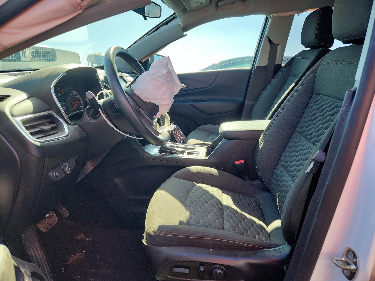 2018 CHEVROLET EQUINOX LT photo 13