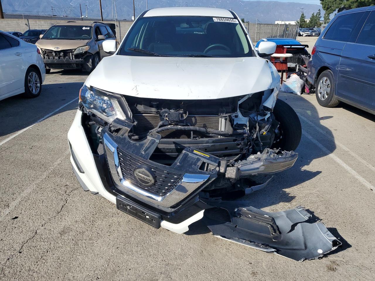 2018 NISSAN ROGUE S photo 9