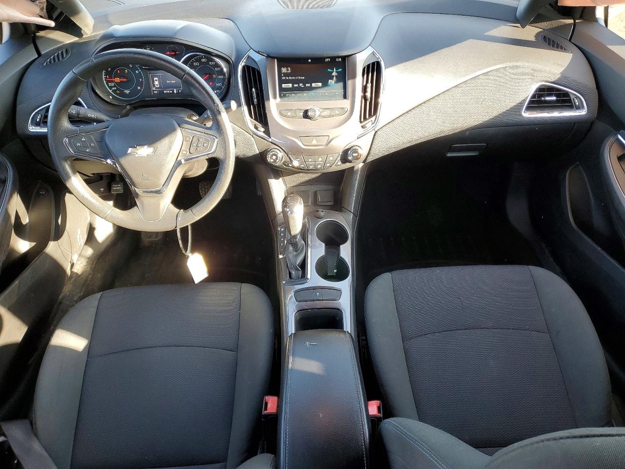 2016 CHEVROLET CRUZE LT photo 8