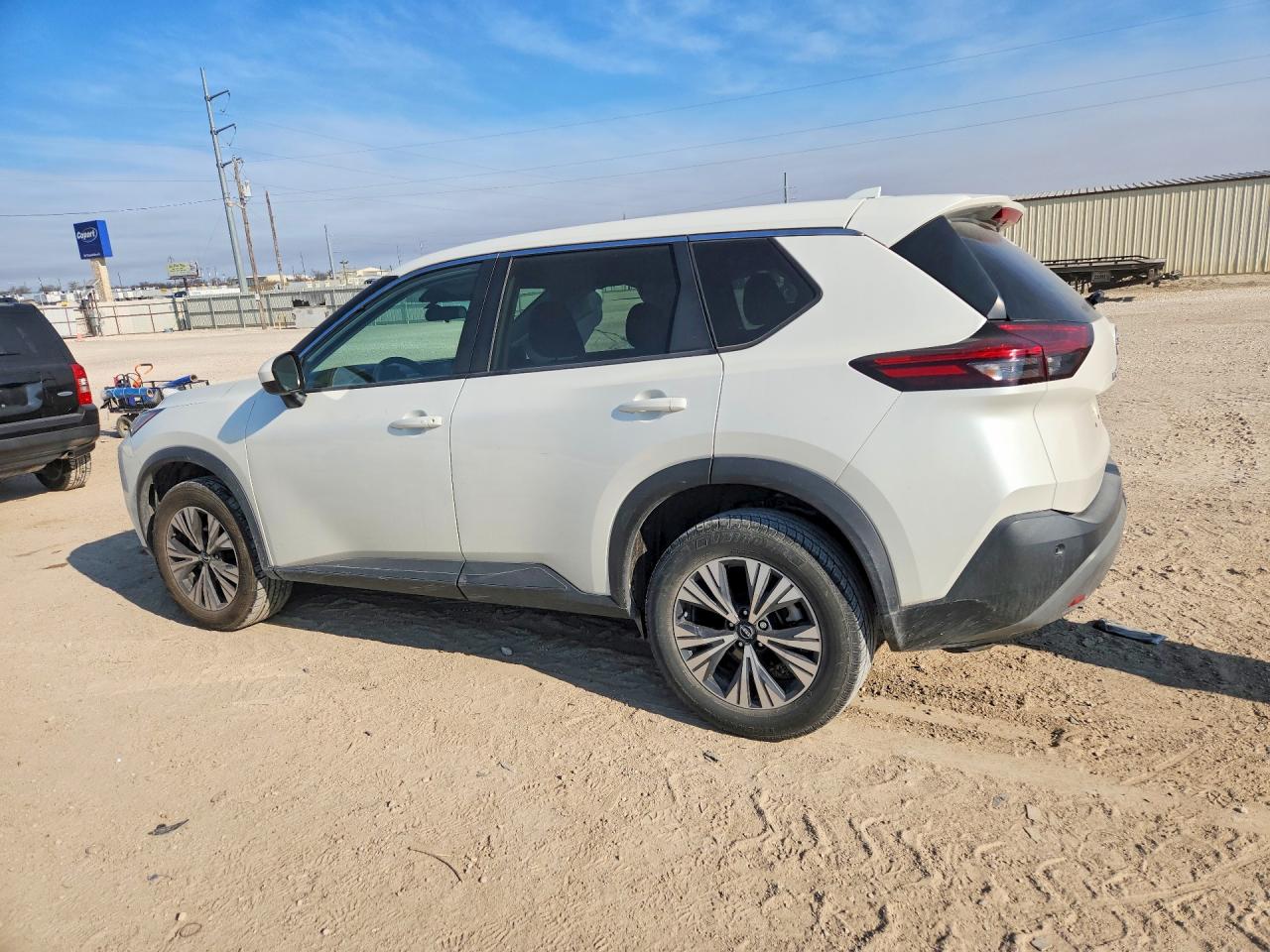 2023 NISSAN ROGUE SV photo 2