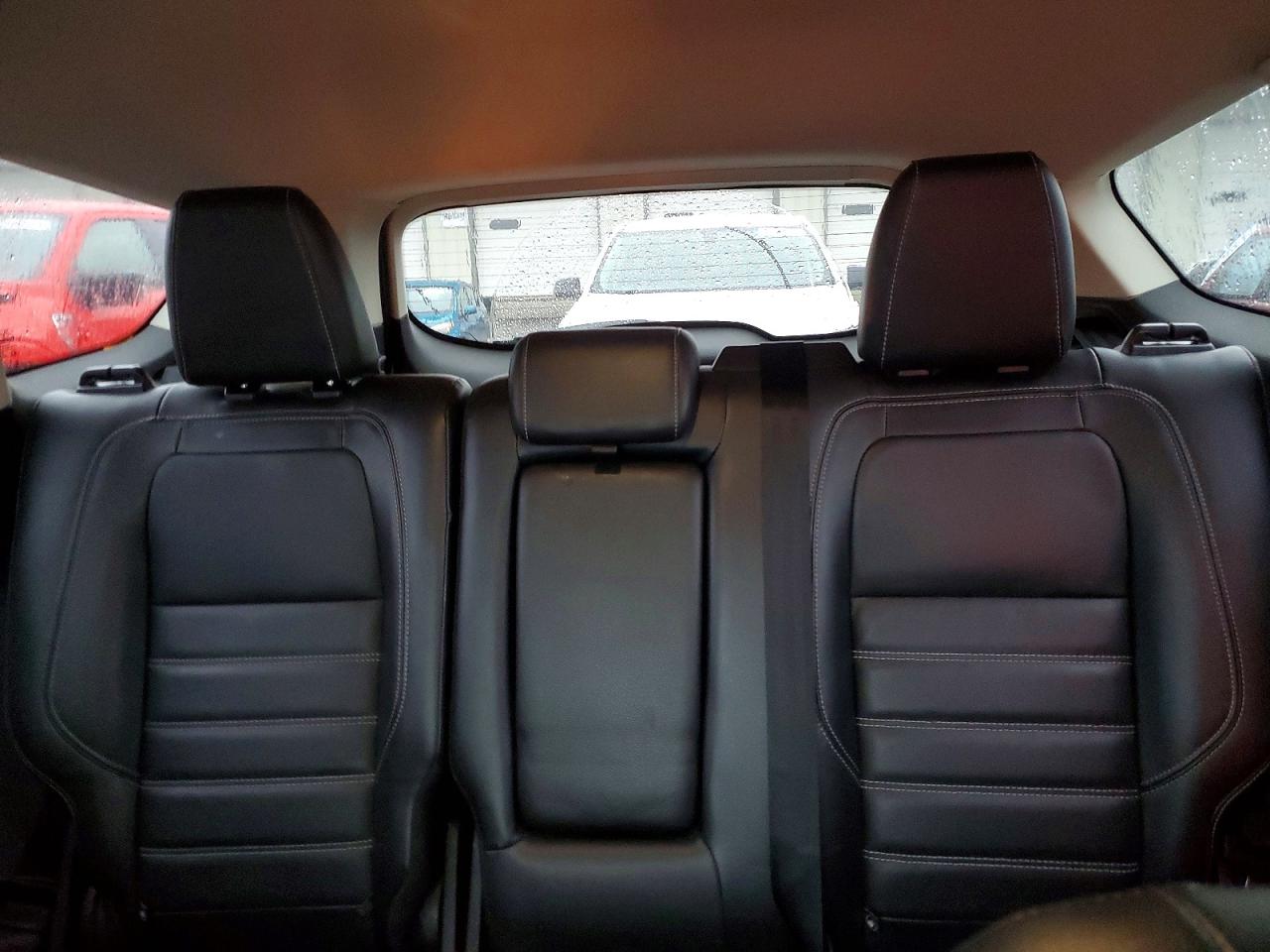 2017 FORD ESCAPE SE photo 19