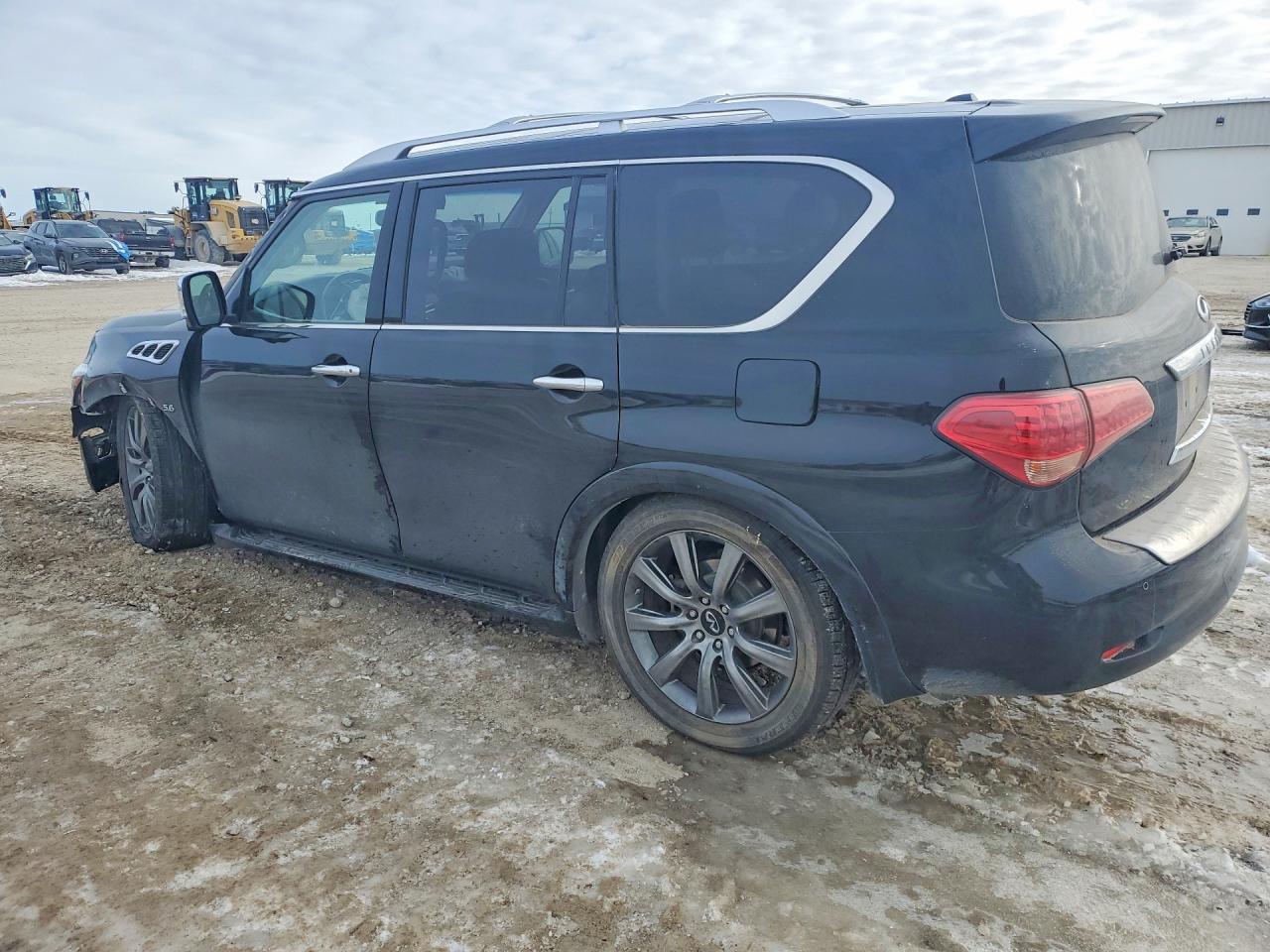 2017 INFINITI QX80 SIGNATURE EDITION photo 3