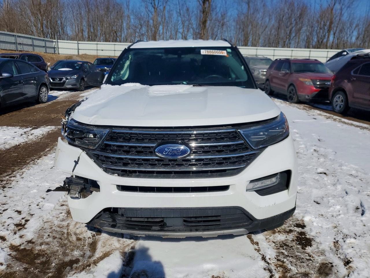 2021 FORD EXPLORER XLT photo 5