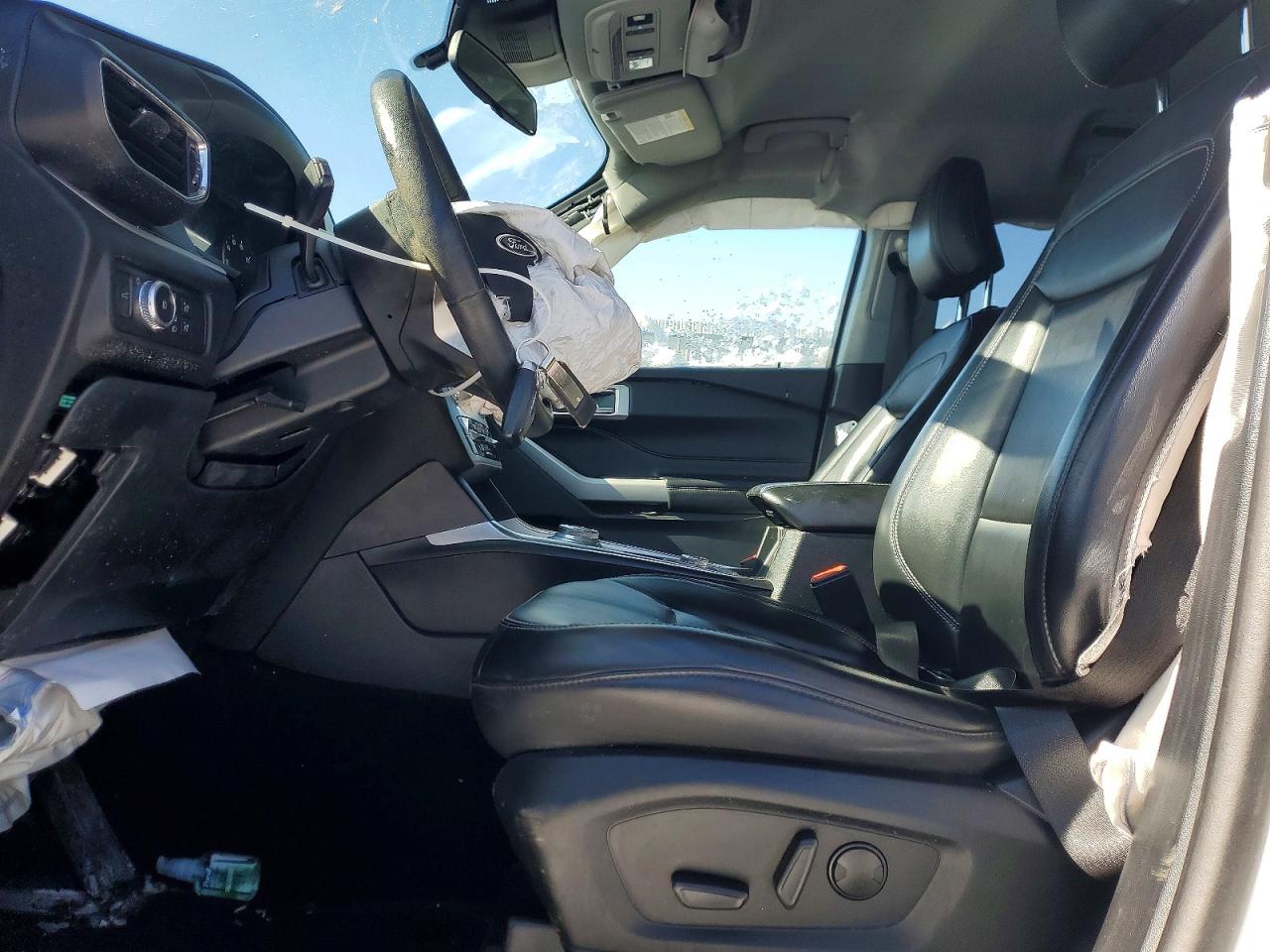 2021 FORD EXPLORER XLT photo 7