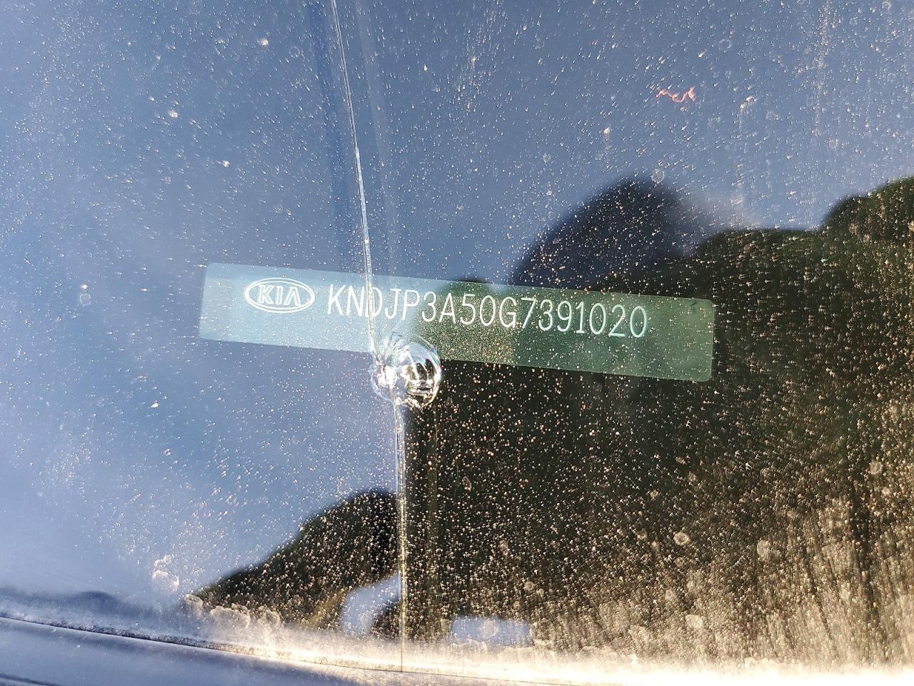 2016 KIA SOUL + photo 34