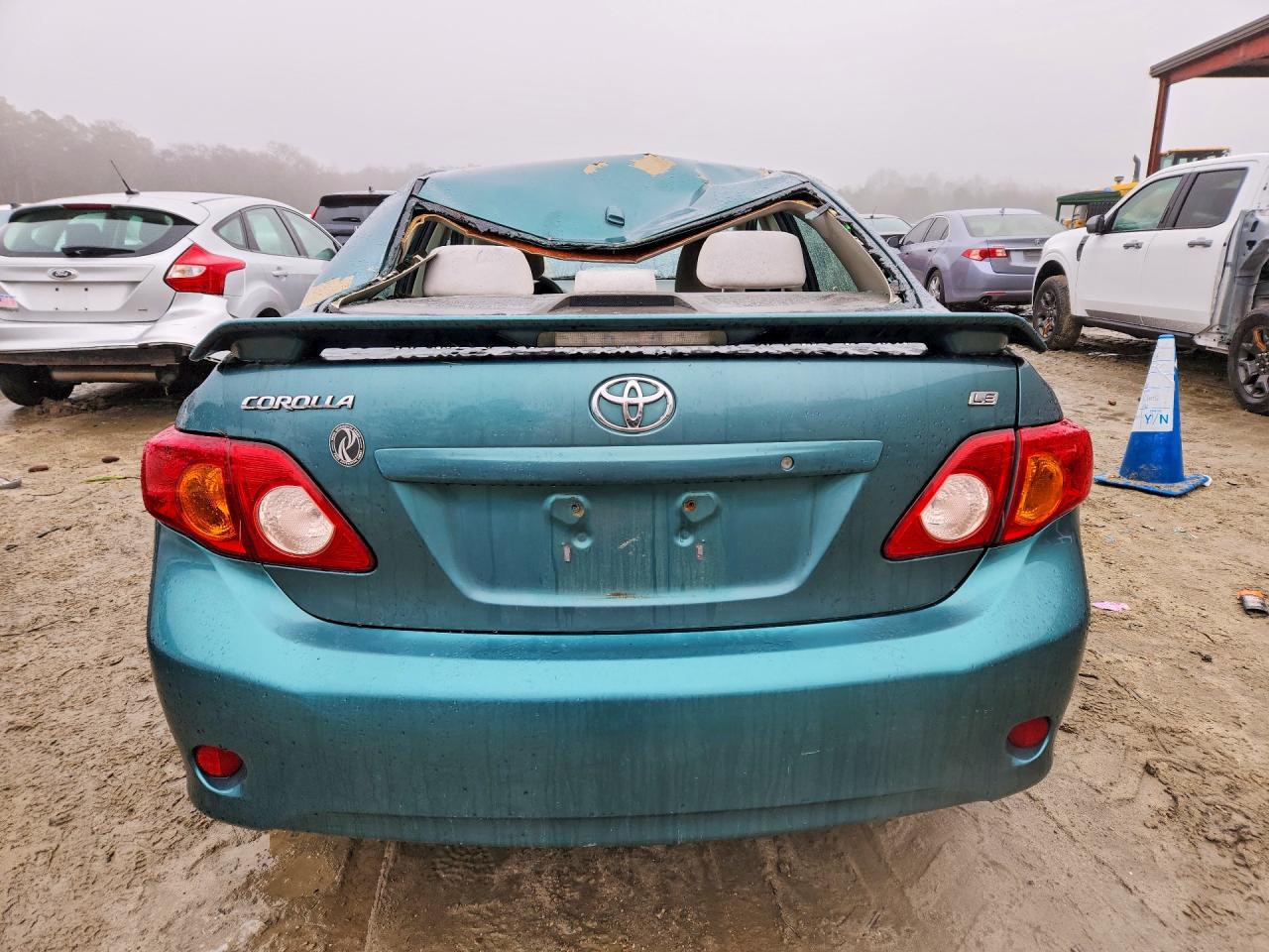 2009 TOYOTA COROLLA LE photo 11