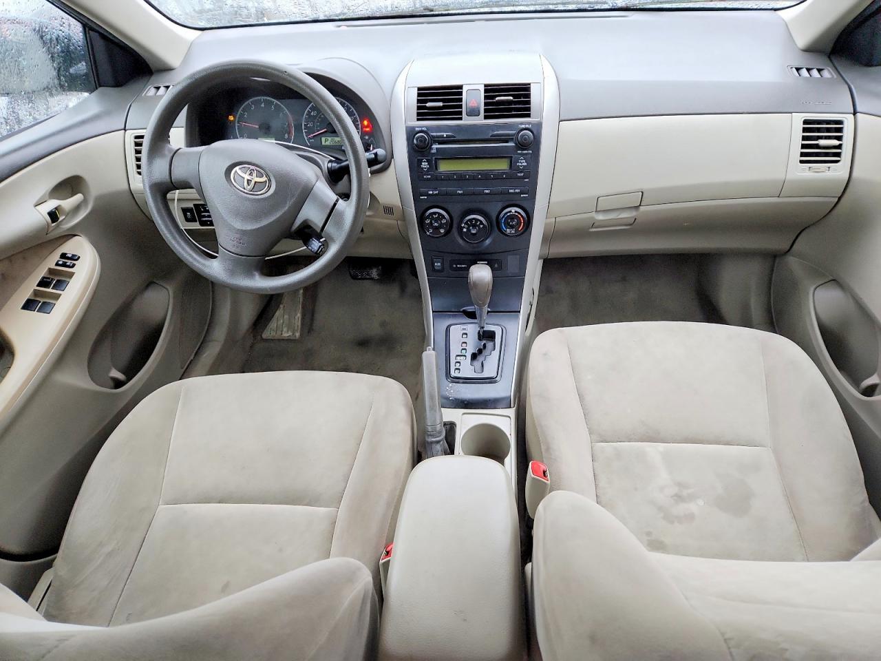 2009 TOYOTA COROLLA LE photo 15