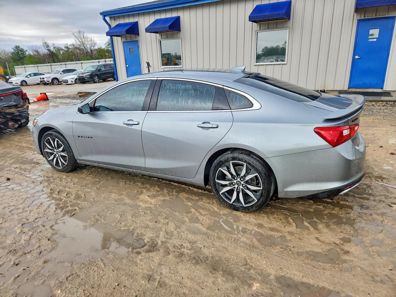 2024 CHEVROLET MALIBU RS photo 3