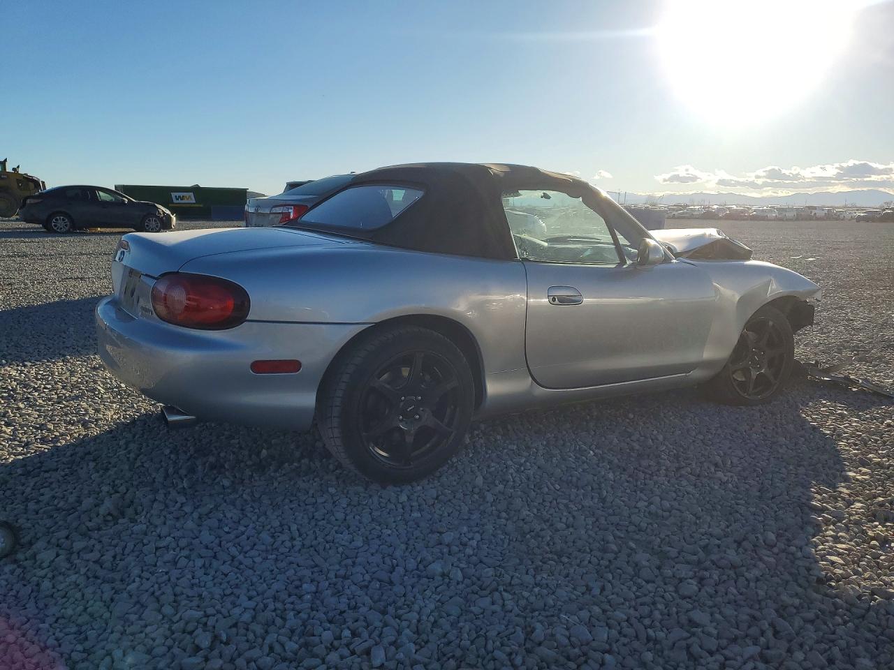 2003 MAZDA MX-5 MIATA BASE photo 7