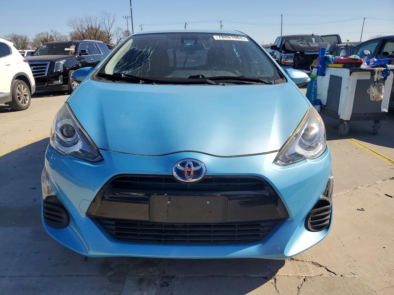 2016 TOYOTA PRIUS C THREE photo 5