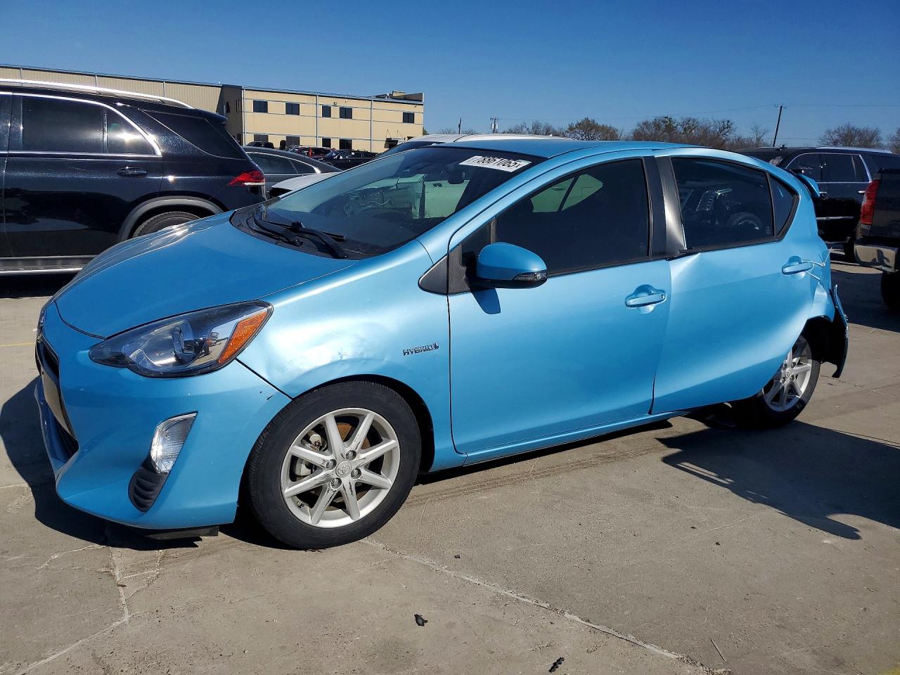 2016 TOYOTA PRIUS C