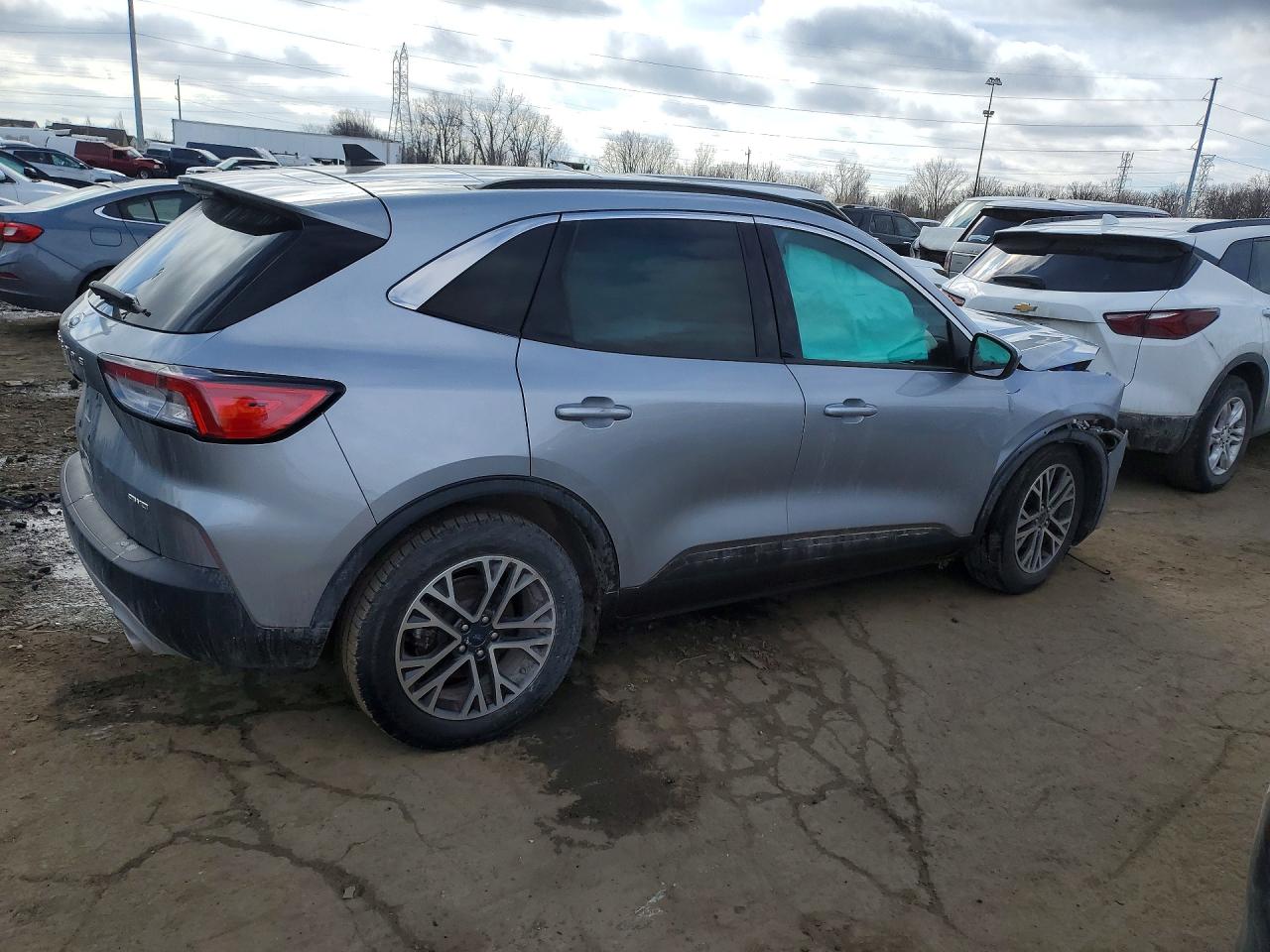 2022 FORD ESCAPE SEL photo 3