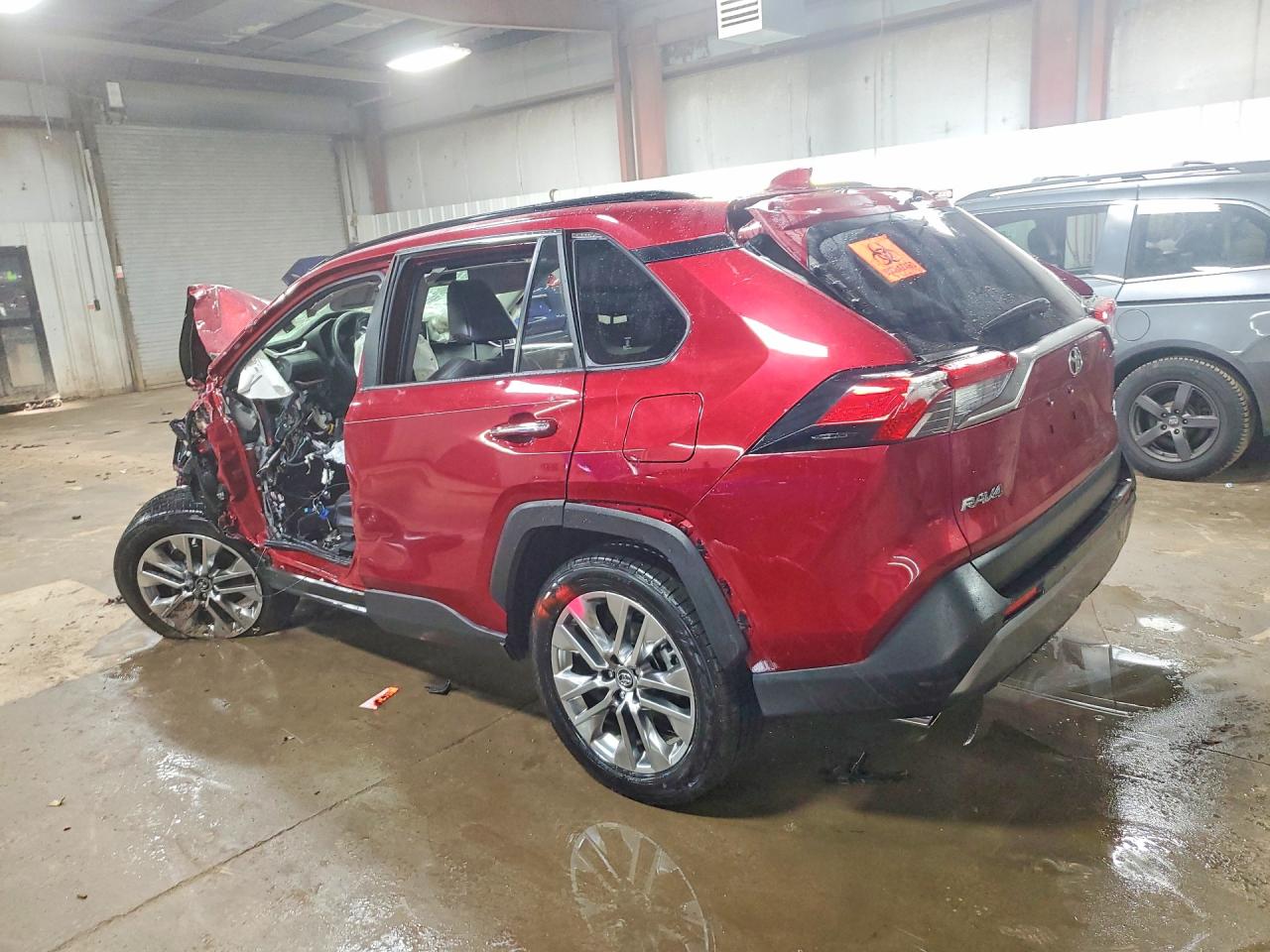2019 TOYOTA RAV4 LIMITED photo 3