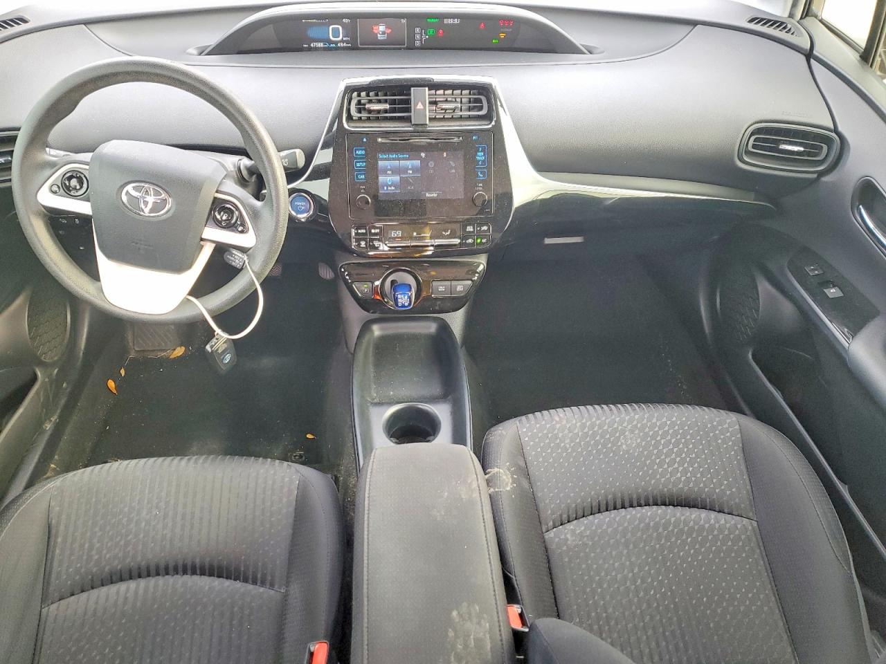 2018 TOYOTA PRIUS TWO photo 15
