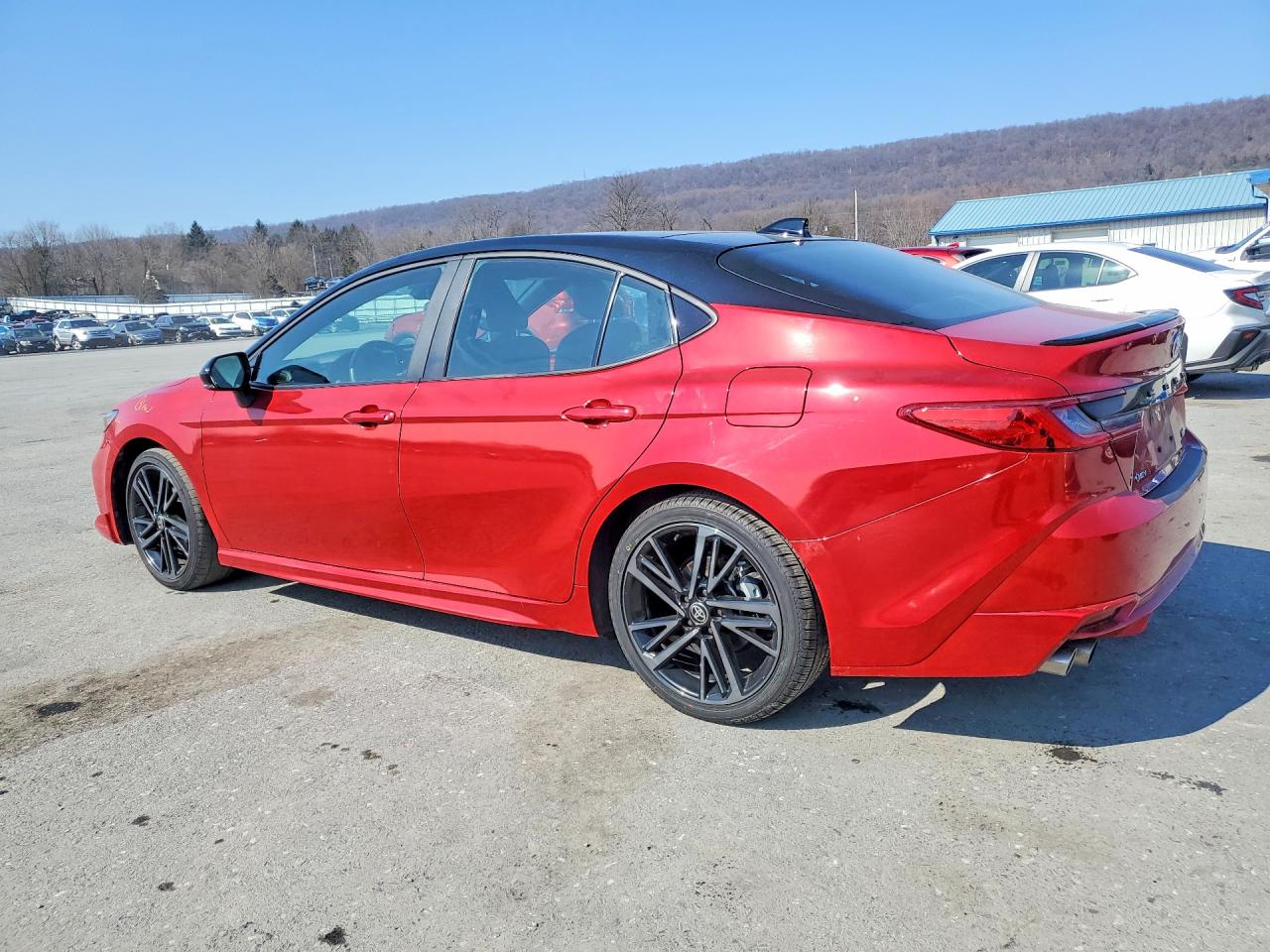 2025 TOYOTA CAMRY XSE photo 2