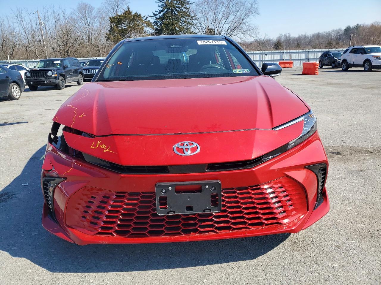 2025 TOYOTA CAMRY XSE photo 5