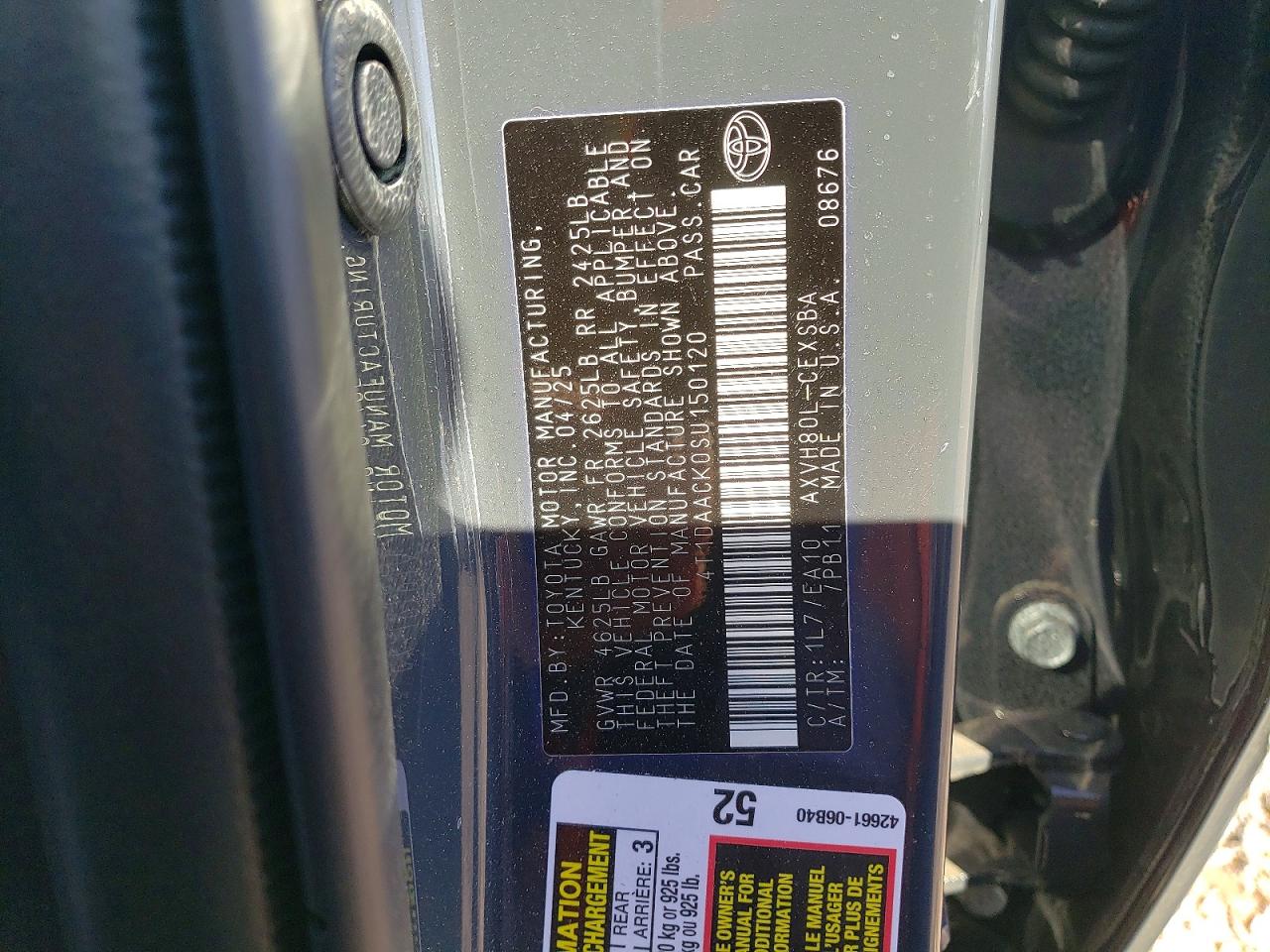 2025 TOYOTA CAMRY SE photo 23