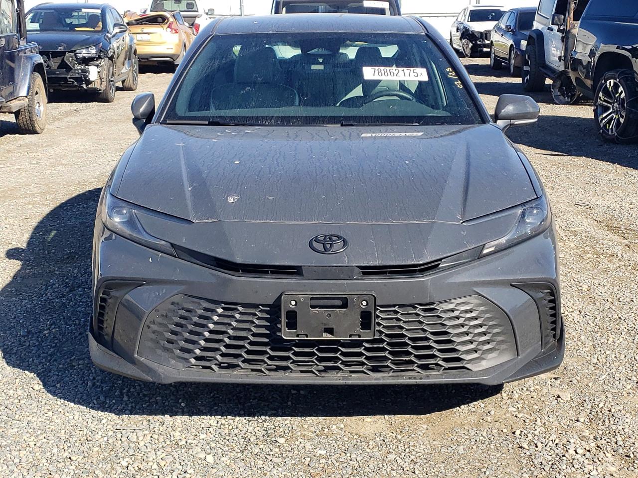 2025 TOYOTA CAMRY SE photo 9