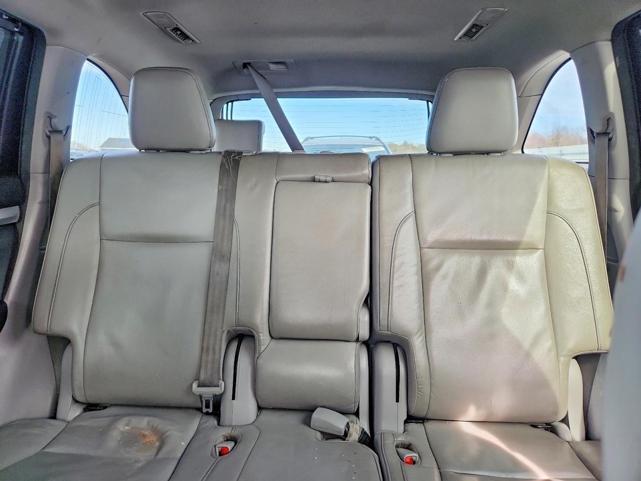 2017 TOYOTA HIGHLANDER XLE photo 19