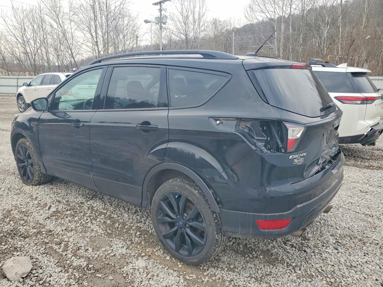 2018 FORD ESCAPE SE photo 3