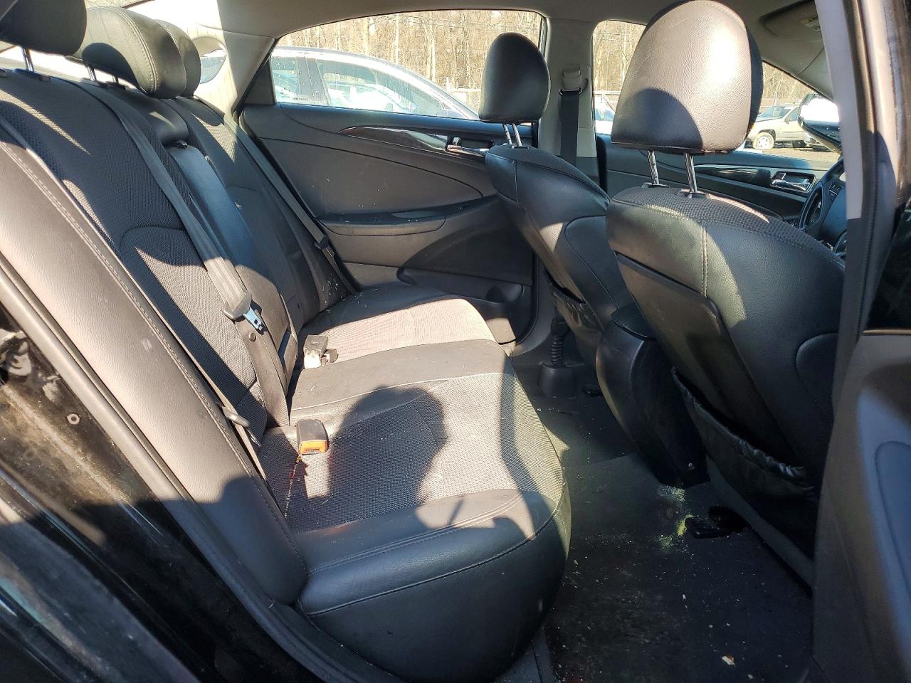 2014 HYUNDAI SONATA SE photo 10