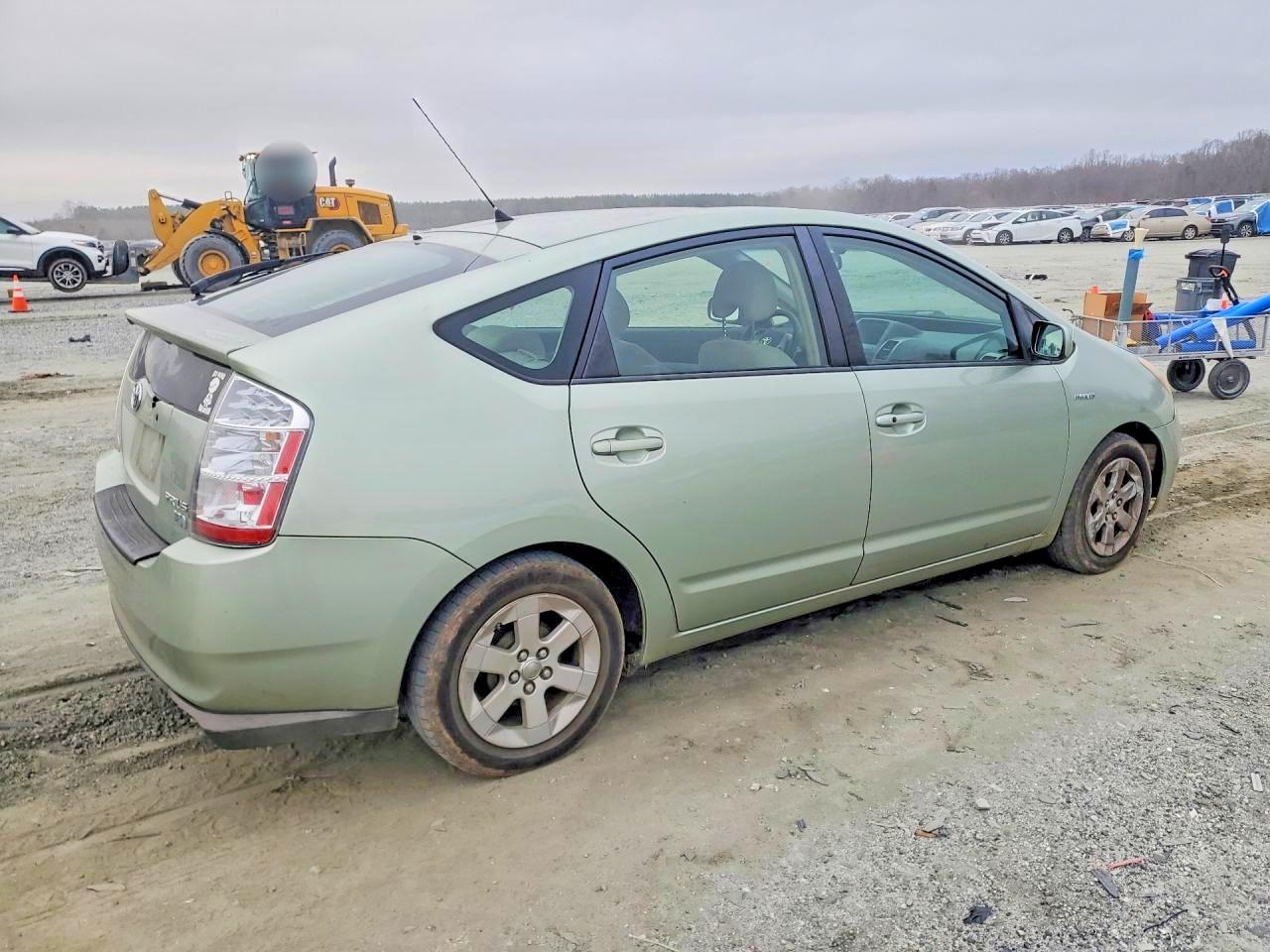 2007 TOYOTA PRIUS BASE photo 7
