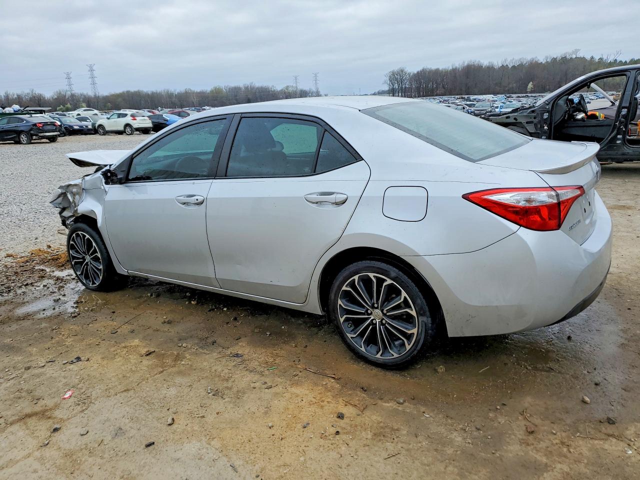 2016 TOYOTA COROLLA S PLUS photo 3