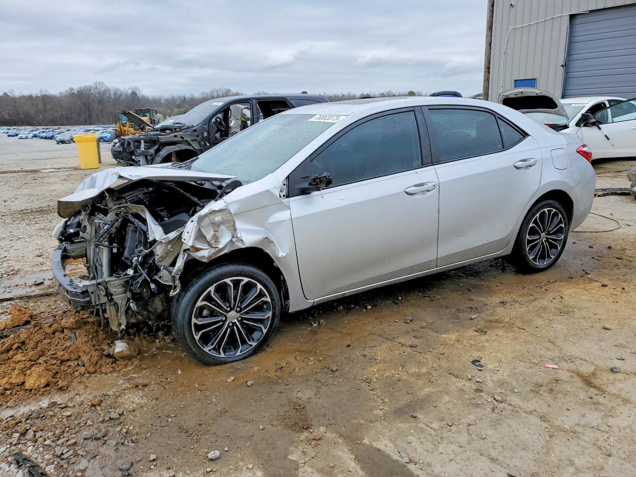 2016 TOYOTA COROLLA