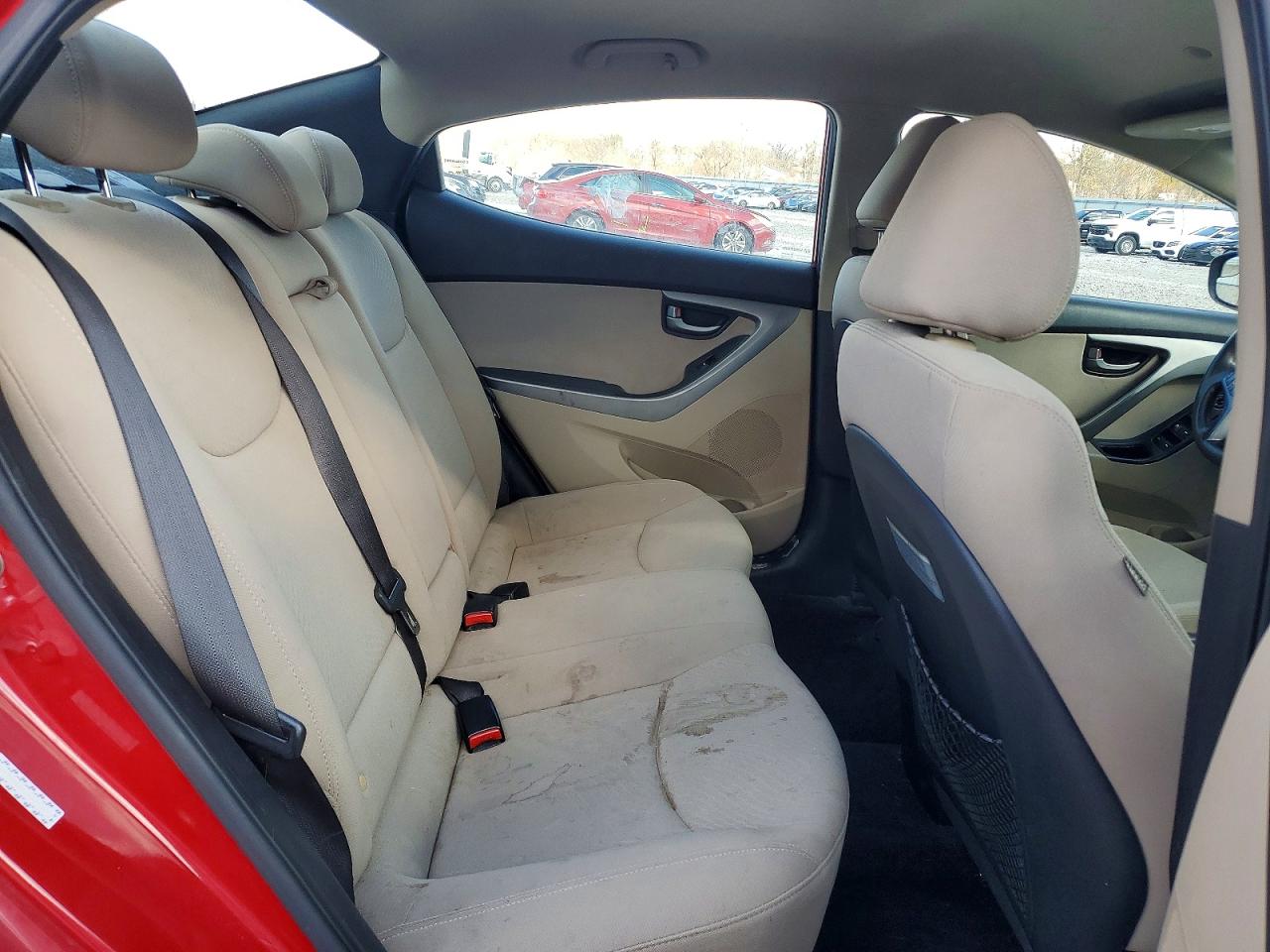 2015 HYUNDAI ELANTRA SE photo 19
