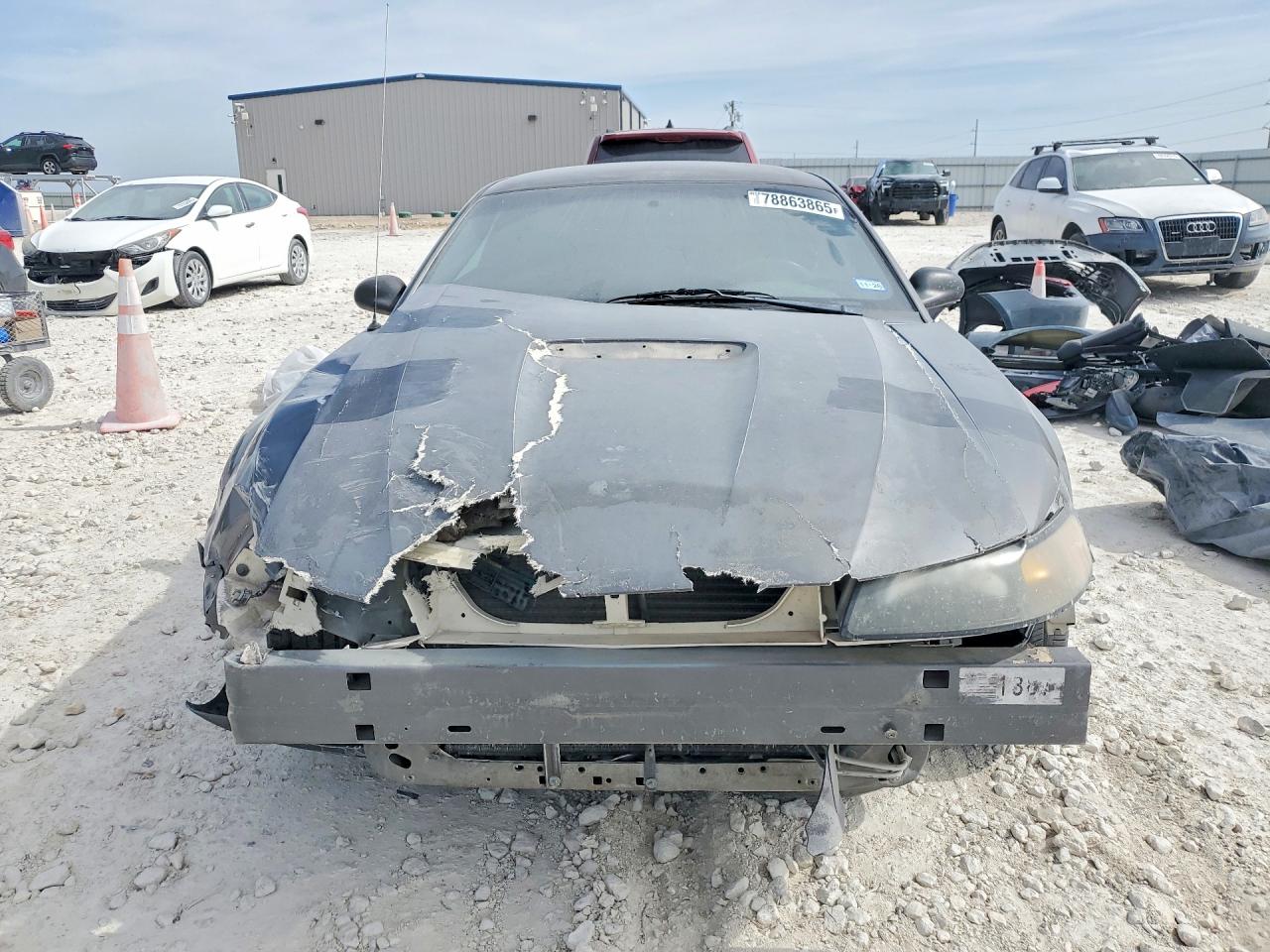 2004 FORD MUSTANG photo 9