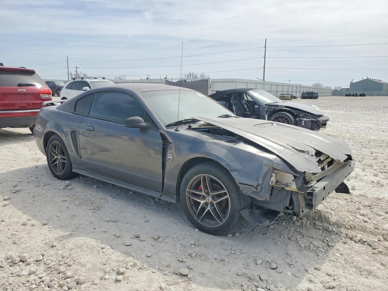 2004 FORD MUSTANG photo 7