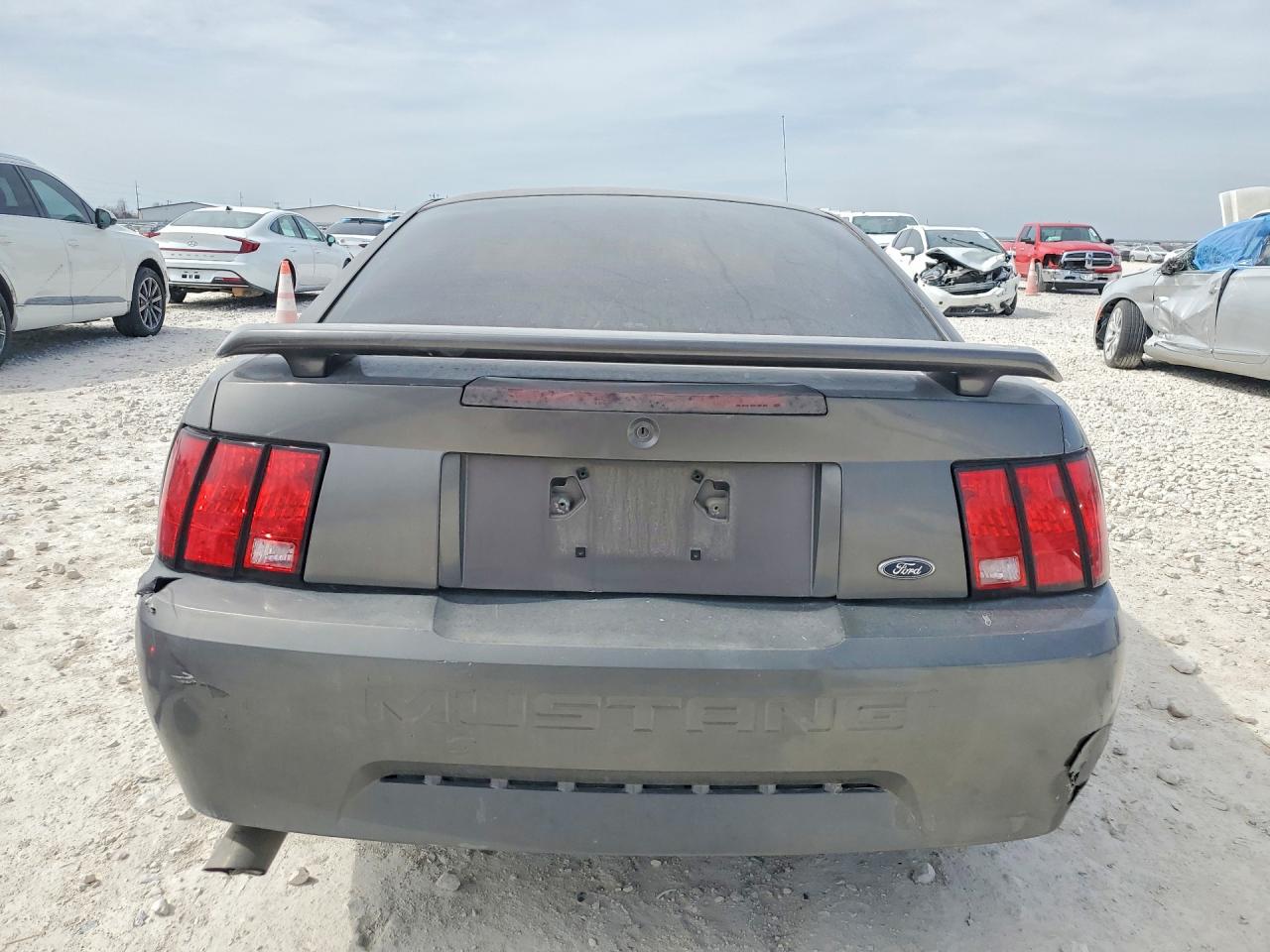 2004 FORD MUSTANG photo 11