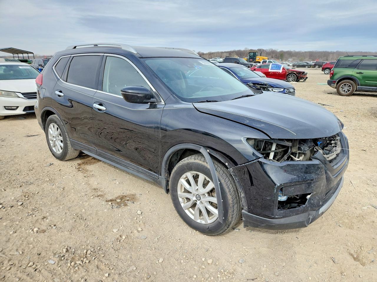 2019 NISSAN ROGUE SV photo 7
