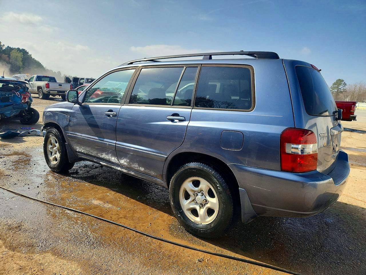 2006 TOYOTA HIGHLANDER BASE photo 2