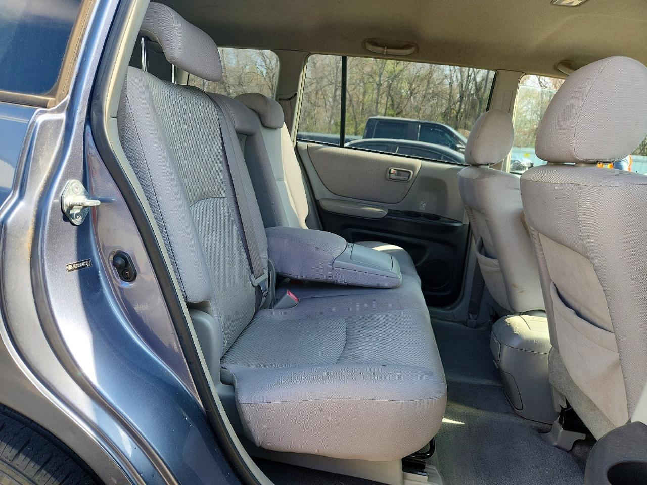 2006 TOYOTA HIGHLANDER BASE photo 11
