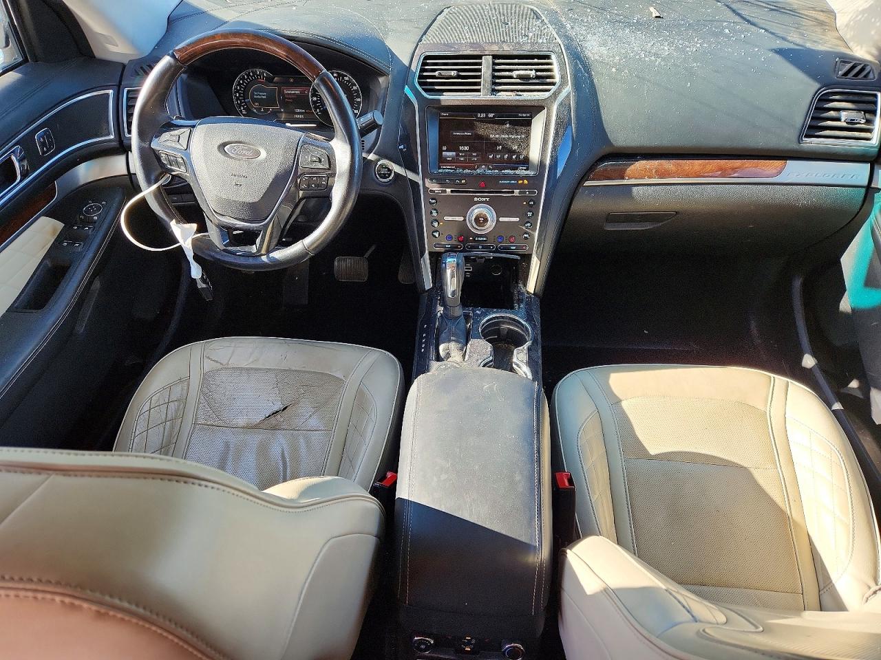2016 FORD EXPLORER PLATINUM photo 22